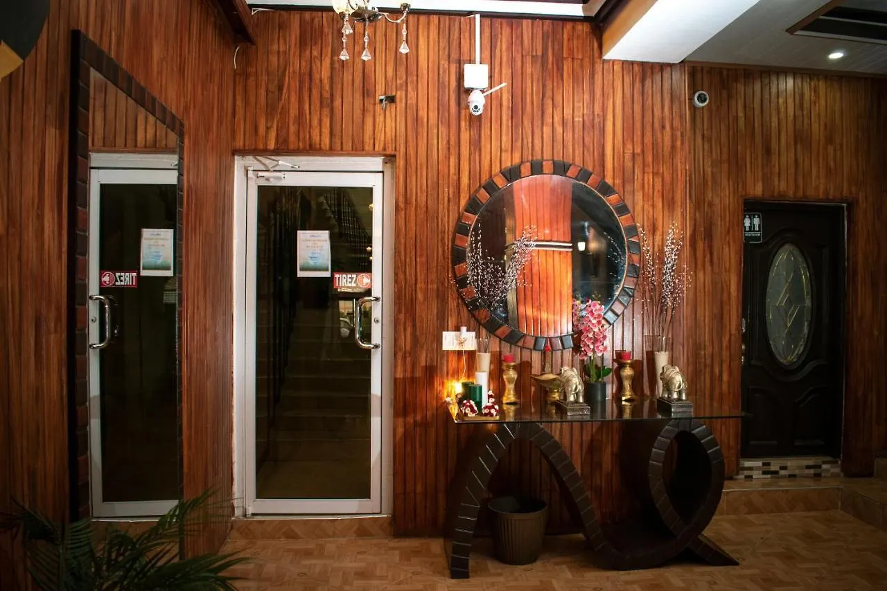 La Pepiniere Hotel Petionville