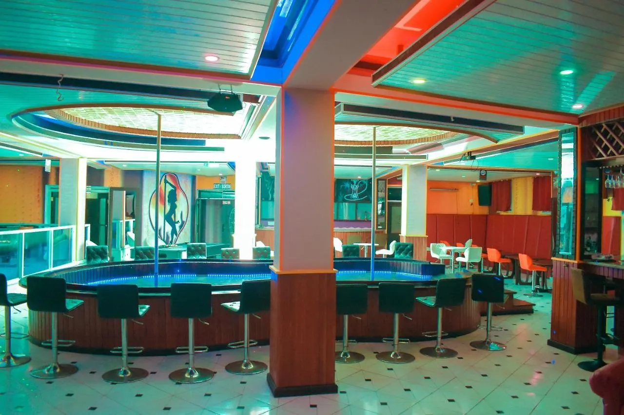 La Pepiniere Hotel Petionville 3*,