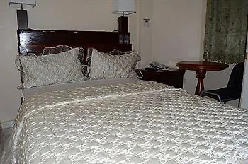 La Pepiniere Hotel Petionville