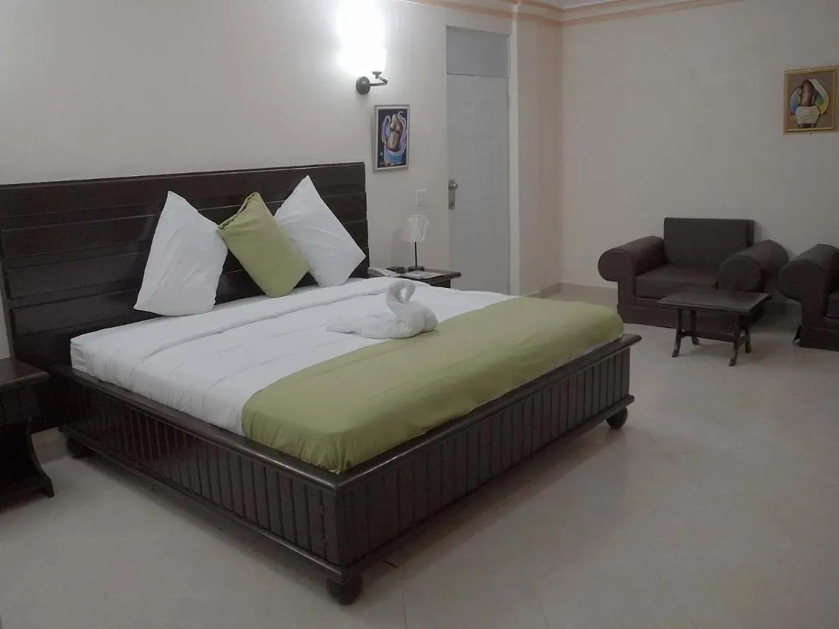 La Pepiniere Hotel Petionville
