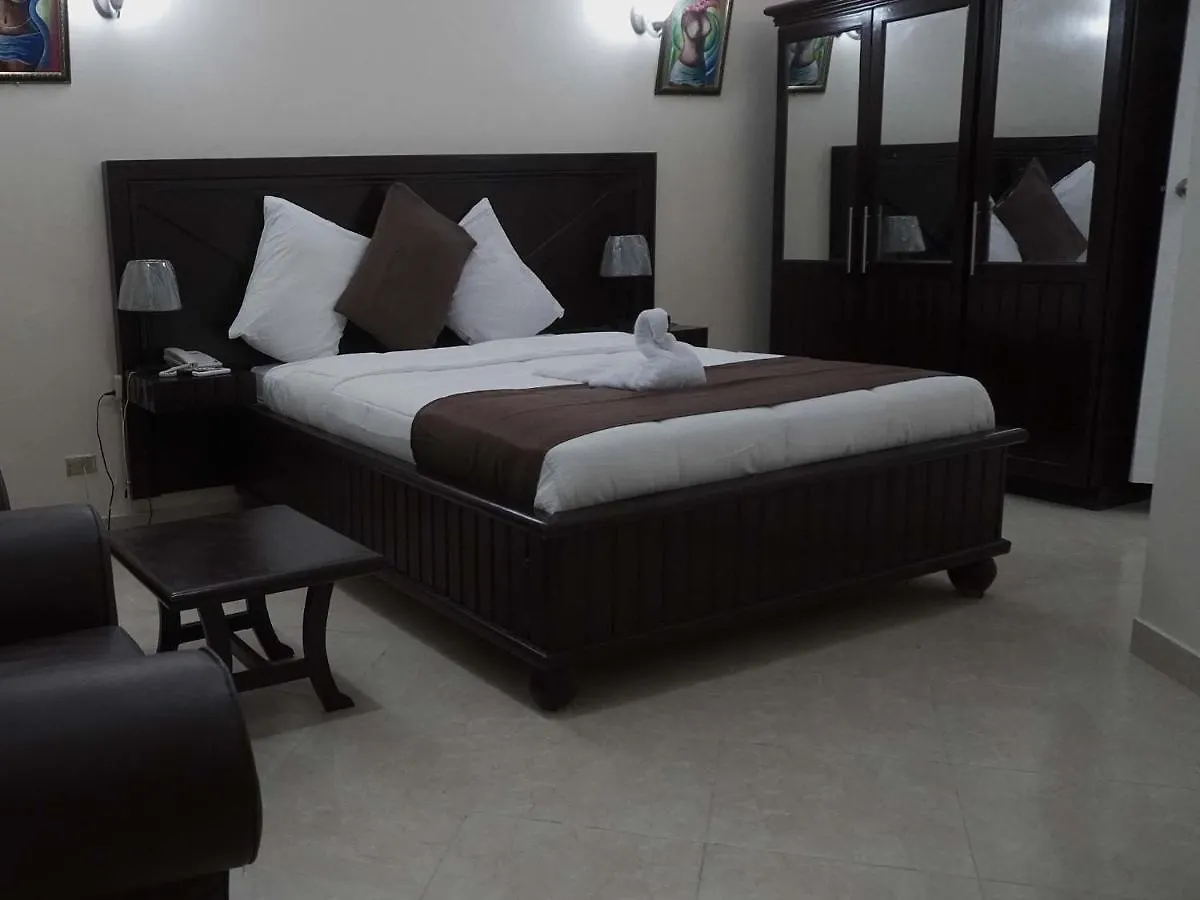 La Pepiniere Hotel Petionville